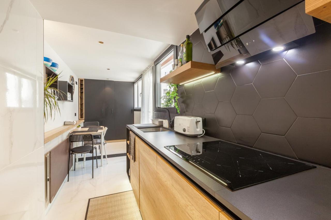 Dulce Y Acogedor Apartment Vilanova i la Geltru Luaran gambar