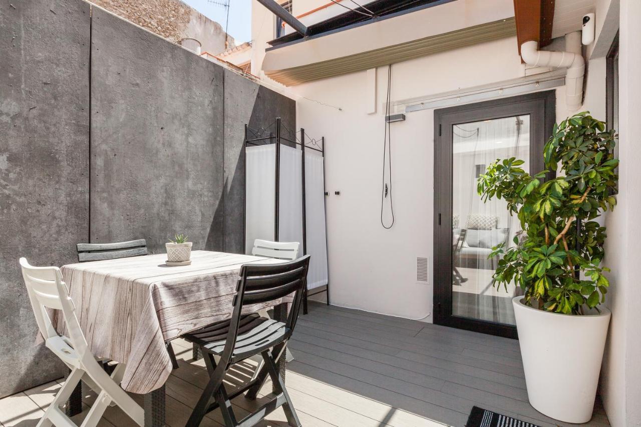 Dulce Y Acogedor Apartment Vilanova i la Geltru Luaran gambar